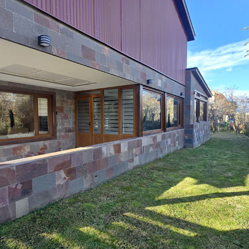 CASA LOS CAUQUENES