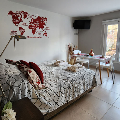 HIPÓLITO BOUCHARD 331