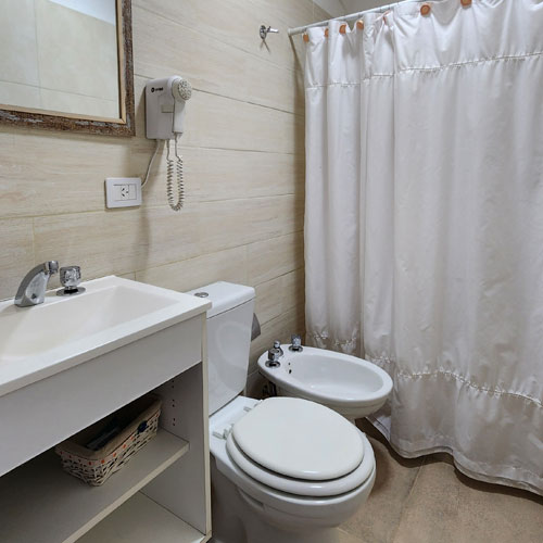 HIPÓLITO BOUCHARD 331