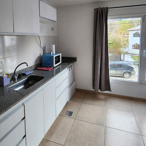 HIPÓLITO BOUCHARD 331