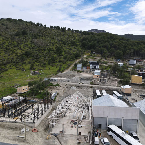 GALPÓN EN BARRIO AKAR