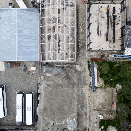 GALPÓN EN BARRIO AKAR