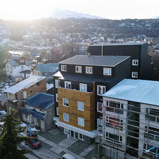 HIPÓLITO BOUCHARD 331